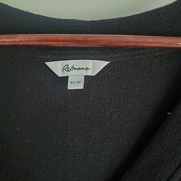 Button up top - Picture 3 of 3